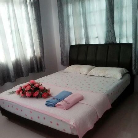 Penginapan Mycj - Roomstay Куала-Тренгану Экстерьер фото