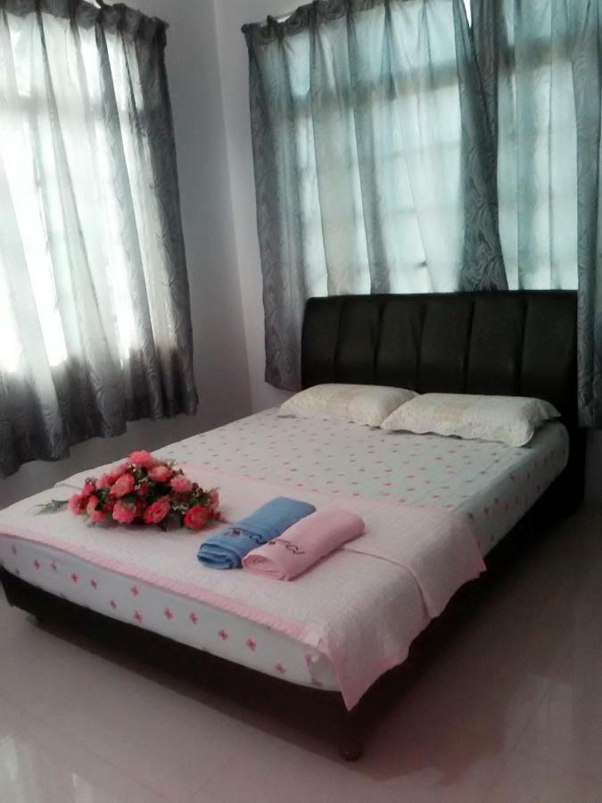 Penginapan Mycj - Roomstay Куала-Тренгану Экстерьер фото